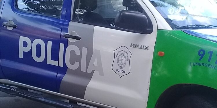 MERLO: Balean a un taxista que intentó resistir el robo de su auto.
