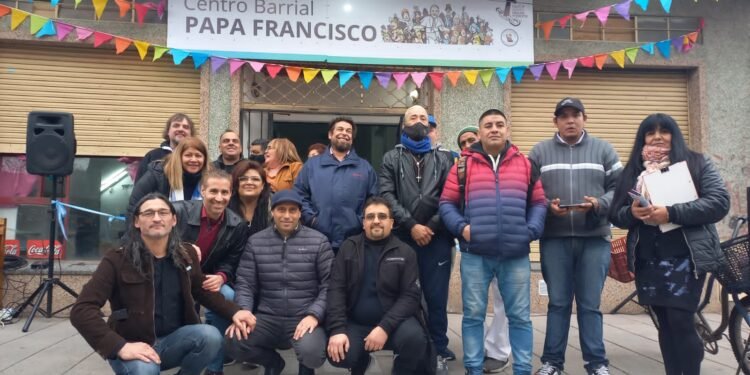 CADA DIA MAS CERCA DEL PAPA» : SE INAUGURA EL CENTRO BARRIAL PAPA FRANCISCO EN HURLINGHAM.