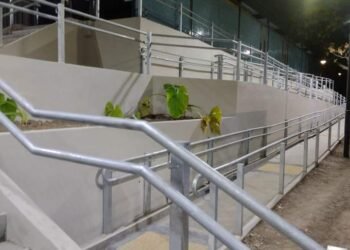 HURLINGHAM: QUEDO A NUEVO LA ESTACIÓN JORGE NEWBERY .