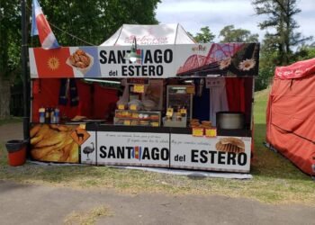 Feria de las colectividades en Vicente López para disfrutar de comidas del mundo en vacaciones de invierno.