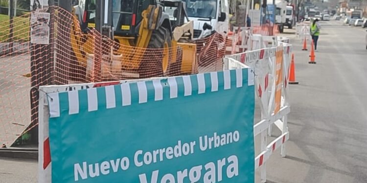 HURLINGHAM: Nuevo Corredor Urbano en Hurlingham: El Intendente Selci supervisó el inicio de la megaobra de avenida Vergara.