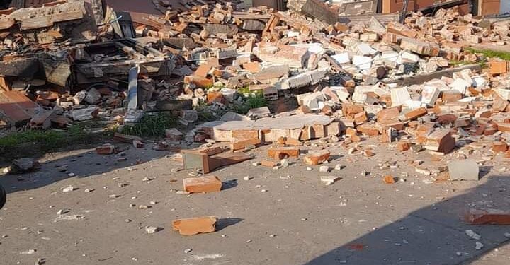 SAN MIGUEL : EXPLOSIÓN EN UNA CASA POR FUGA EN CAÑO DE GAS.