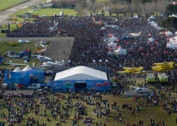 MORON: Fuerza Aérea celebra  Argentina Vuela.
