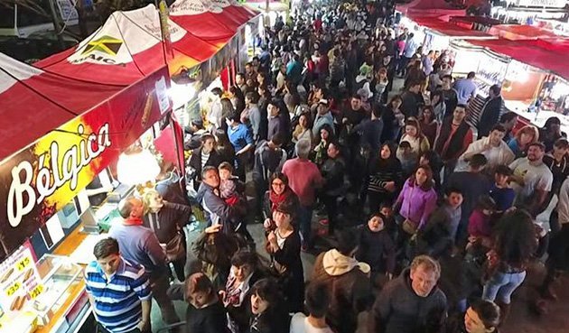 La feria de las colectividades vuelve a Vicente López en agosto.