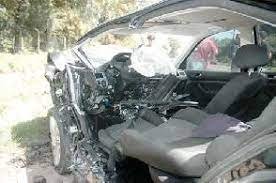 MORÓN: Auto se cayo a un zanjón tras persecución policial.