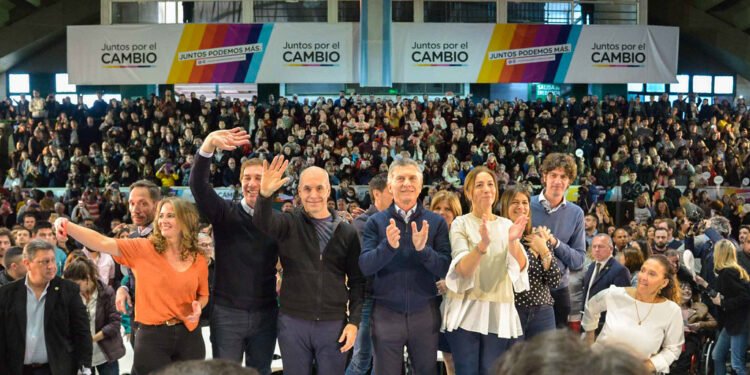Horacio Rodríguez Larreta visitó Tres de Febrero.