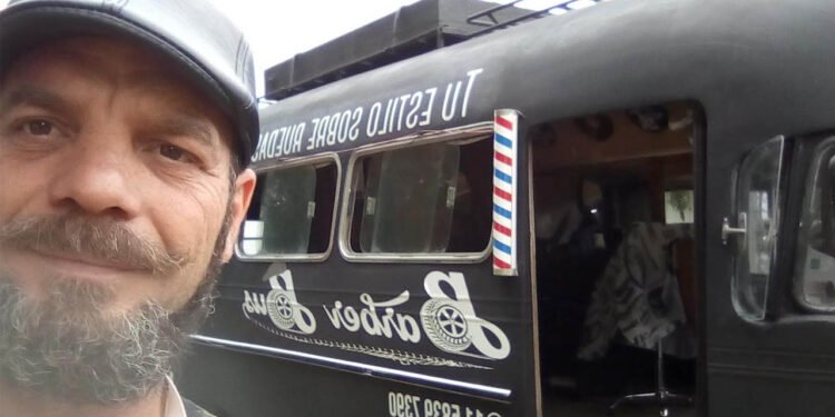 HURLINGHAM: EL BOOM DEL BARBER BUS