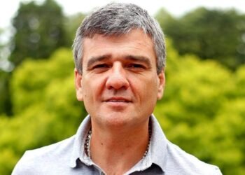 Juan Zabaleta llega hoy a Hurlingham.