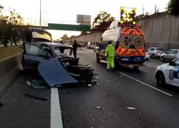 AUTOPISTA DEL OESTE: IBA EN CONTRAMANO CON SU AUTOMÓVIL Y ESTE FALLECE.