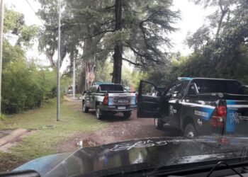 BELLA VISTA: UNA MUJER FALLECE DENTRO DE SU AUTOMÓVIL.