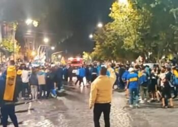 SAN MIGUEL: HINCHAS DE BOCA AGREDEN A BOMBEROS VOLUNTARIOS.