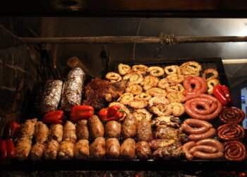 ULTIMO MOMENTO: Salud investiga cuatro casos de intoxicación alimentaria por Achuras .