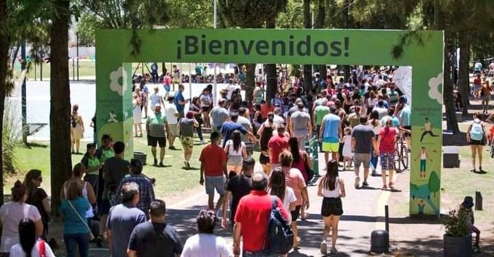 HURLINGHAM DIO POR INAGARUDA LAS COLONIA DE VACACIONES.