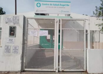 MEDICOS DE HURLINGHAM RECLAMAN PAGO DE SALARIOS.
