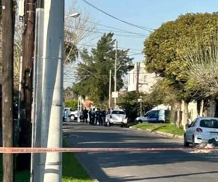 CASTELAR :QUISO COMPRAR UN  AUTO Y TERMINO MUERTO