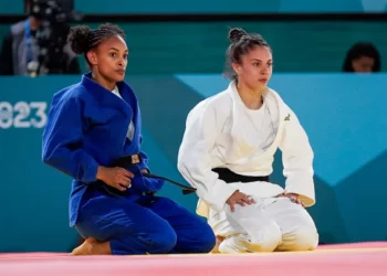 CASEROS:  BRISA GANO  MEDALLA EN JUDO .