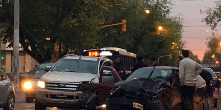 PILAR: ROBO UN AUTO Y MURIO TRAS PERSECUCION .