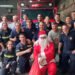 HURLINGHAM: BOMBEROS VOLUNTARIOS LLEVAN AMOR A LOS PEQUES, CON PAPA NOEL.