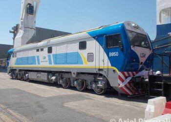 Tren San Martín: Adjudicaron la reparación de 24 locomotoras.