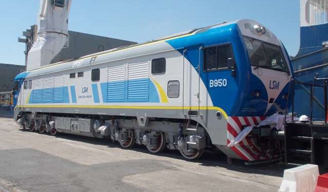 Tren San Martín: Adjudicaron la reparación de 24 locomotoras.