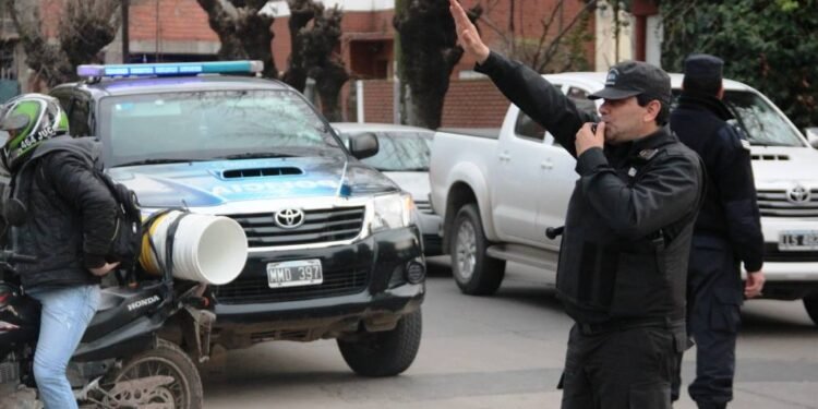 SAN MIGUEL: PELEA TERMINA CON UNA MUERTE.