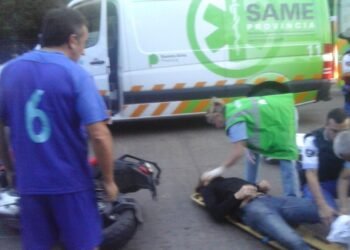 MALVINAS AREGNTINAS : TRIPLE CHOQUE HAY VARIOS HERIDOS.