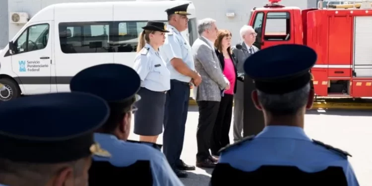 Patricia Bullrich: » Los presos van a pagar su condena , sin piedad .