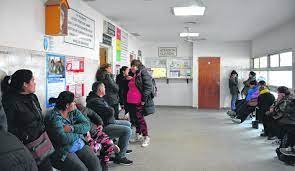 DENGUE COMPLICA A VARIOS MUNICIPIOS , GUARDIAS MEDICAS LLENAS DE PACIENTES .