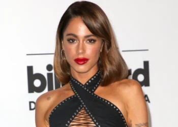 TINI STOESSEL  TOCARA EN VIVO EN HURLINGHAM, ACA TE DEJAMOS TODA LA INFORMACION.