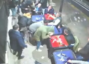 Asaltaron una parrilla en Parque Chacabuco durante el festejo del Día del Amigo.