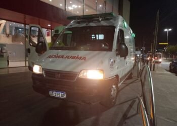 GOLPEÓ A SU MUJER EMBARAZADA Y SE DIO A LA FUGA. ELLA TUVO QUE SER TRASLADADA AL HOSPITAL POR LOS GOLPES RECIBIDOS.