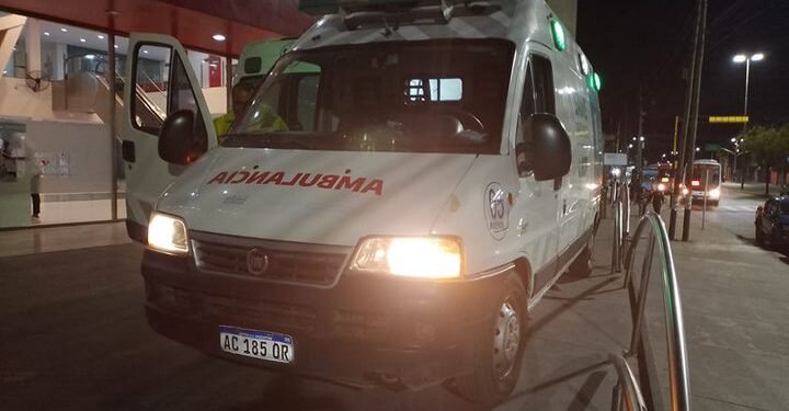 GOLPEÓ A SU MUJER EMBARAZADA Y SE DIO A LA FUGA. ELLA TUVO QUE SER TRASLADADA AL HOSPITAL POR LOS GOLPES RECIBIDOS.