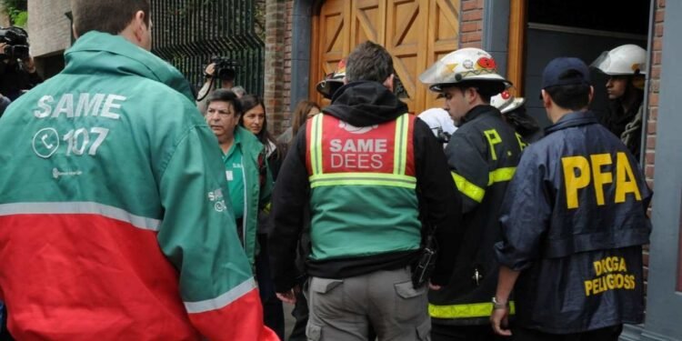 CABA : Una mujer se atrinchero y amenazó con matar a su hija de 9 meses.