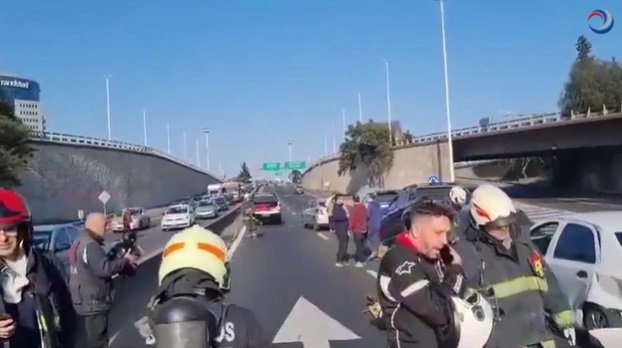 Choques en Panamericana y la General Paz: Hay heridos y caos en el transito.