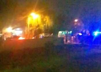 JOSE C PAZ: UN AUTOMOVIL CRUZO CON LAS BARRERAS BAJAS Y FUE EMBESTIDO POR UNA FORMACION DE LA LINEA SAN MARTIN.