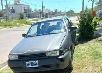 MERLO: HOSPITAL HÉROES DE MALVINAS: FUE A VISITAR A SU FAMILIAR INTERNADA Y LE ROBARON EL AUTO.