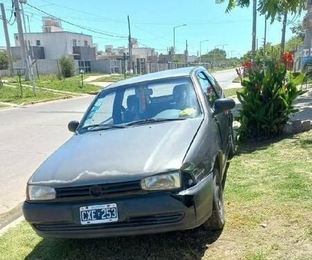 MERLO: HOSPITAL HÉROES DE MALVINAS: FUE A VISITAR A SU FAMILIAR INTERNADA Y LE ROBARON EL AUTO.