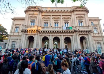No al cierre del Hospital Bonaparte.