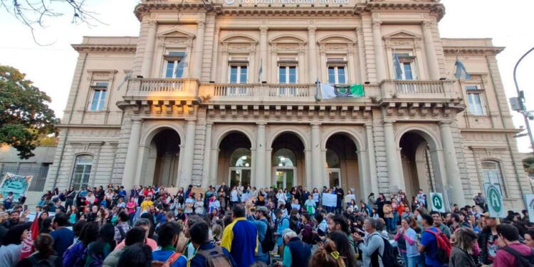 No al cierre del Hospital Bonaparte.