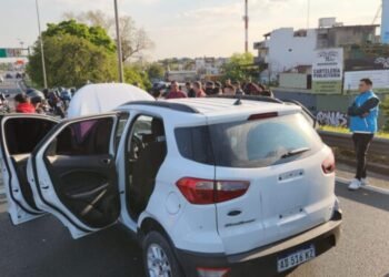 CABA: Tres detenidos tras impresionante persecución.