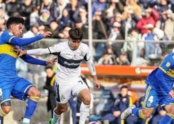 Copa Argentina : Se generó un cruce entre los barrabravas de Boca Juniors y Gimnasia de La Plata