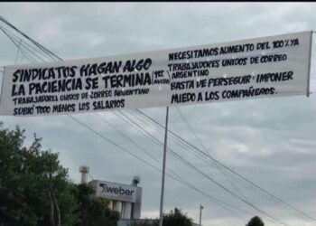 EMPLEADOS DE CORASA RECLAMAN PARITARIAS A LAS SEDES SINDICALES.