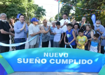 Nardini inauguró el primer tramo de la calle Alfredo Palacios.