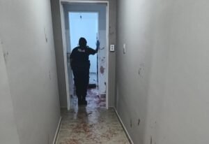 MORON: Sangriento intento de femicidio.