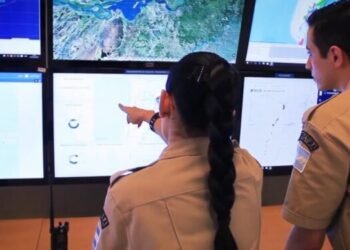 Prefectura intensifica los controles ante el arribo de buques pesqueros .