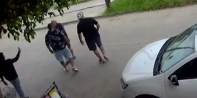 La Matanza: Ex Policía mato a su vecino por no bajar la música .