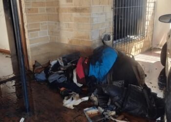 VILLA TESEI :JUBILADO PIERDE LA VIDA TRAS INCENDIO EN SU VIVIENDA .