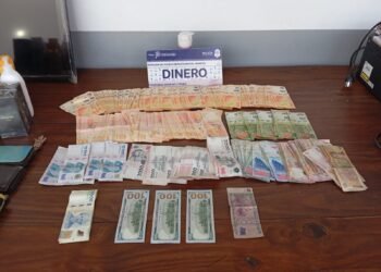 MORENO :TIROTEO TOMA DE REHENES Y  3 DETENIDOS .