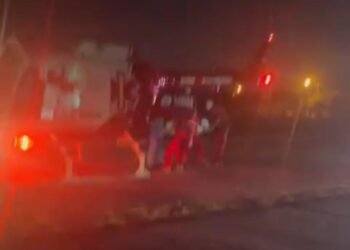 LA MATANZA : LE QUISIERON ROBAR LA MOTO A OTRO EFECTIVO DE LA  POLICIA  Y LO BALEARON .