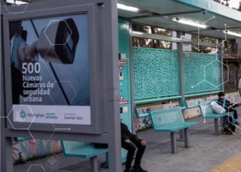 HURLINGHAM : PARADAS SEGURAS .